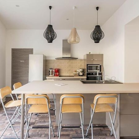 Superbe Appartement Avec Parking Gratuit Lons-le-Saunier Bagian luar foto